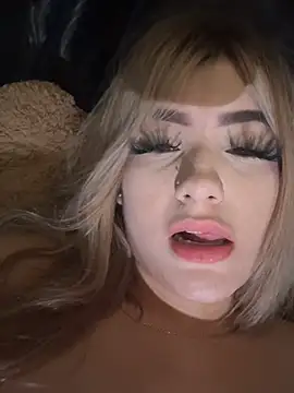 akirahattori's Live XXX Chat