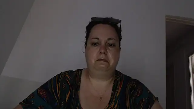 WendyRhoades লাইভ XXX চ্যাট