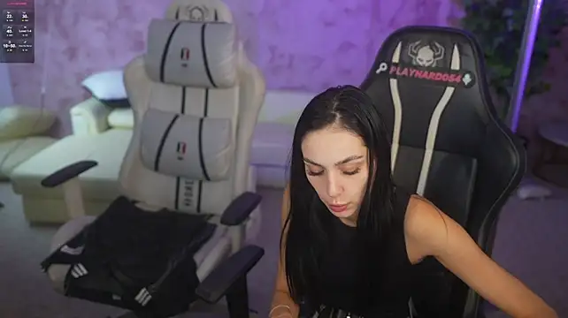 צ'אט XXX בשידור חי של Mila_Rose054