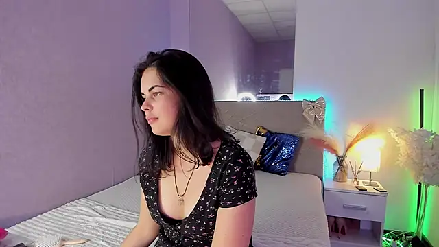 Chat +18 de JennaMiu ao vivo