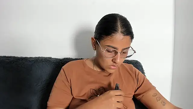 צ'אט XXX בשידור חי של TatyGomez_