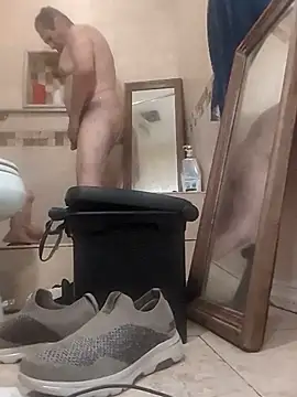 bobby69cock Live XXX-Chat