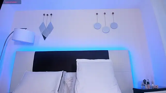 Sky_Loren's Live XXX Chat