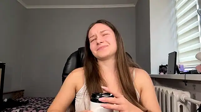 ShaylaChong's Live XXX Chat