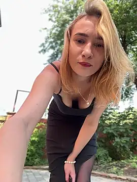 XXX chat uživo modela SugarDanger