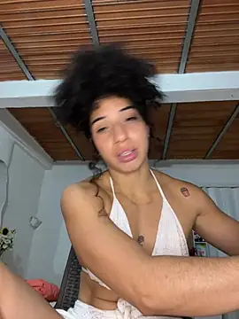 Miily_0 Adlı Modelin Web Kamerası Şovu