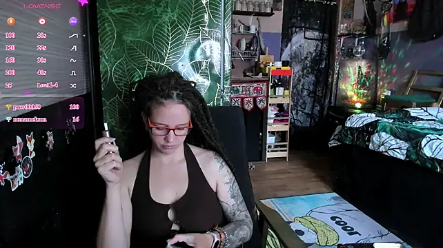 Živý XXX chat LisaFoxy_y