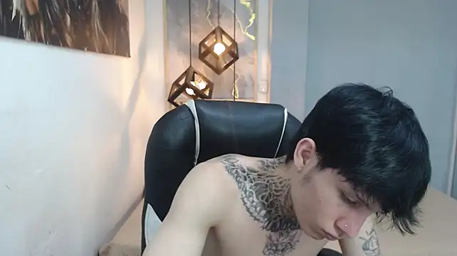 Cry_thereal Pertunjukan Webcam