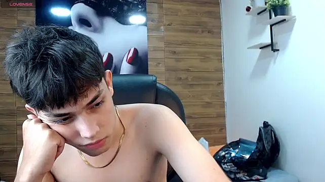 ivan_cooper XXX чат на живо