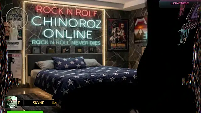 Czat XXX na żywo – chino_roz