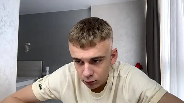 SoloFury ওয়েবক্যাম শো