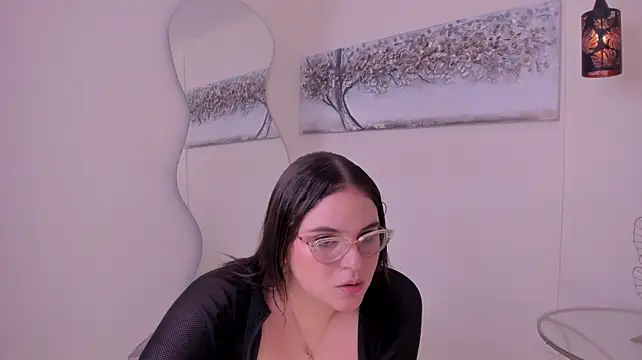 Chat +18 de Amelissecarpis ao vivo