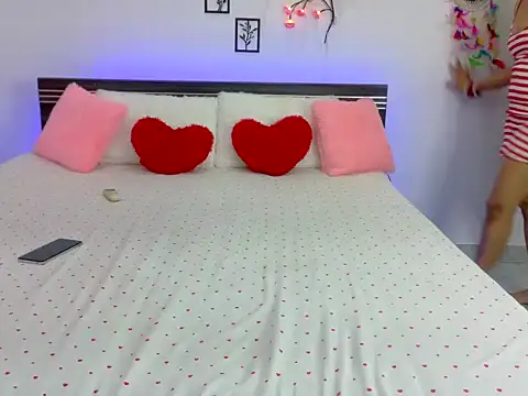 Sizzling_Shanayaa Live XXX-Chat