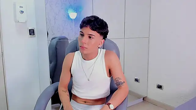 Brady_Simmons Live XXX-Chat