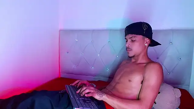Angel_foxc13 在線直播表演