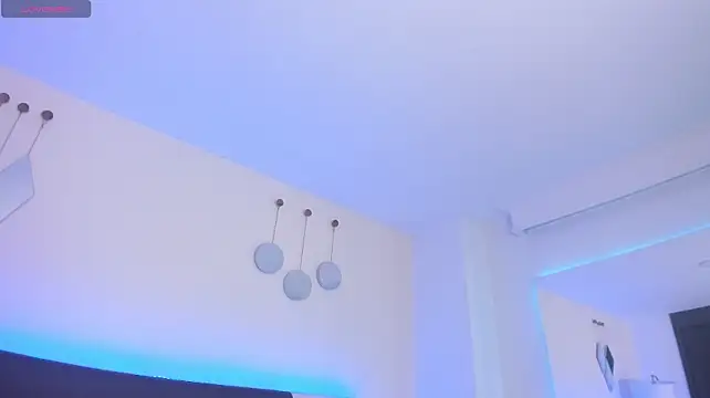 Sky_Loren Live XXX-Chat