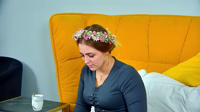 EllaBells Adlı Modelin Canlı XXX Sohbeti