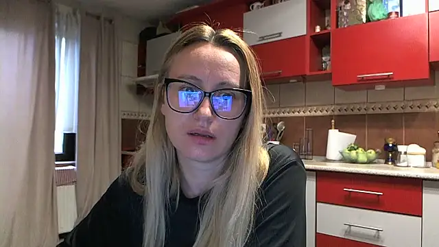 Nataly_Rosy: απευθείας συνομιλία ΧΧΧ
