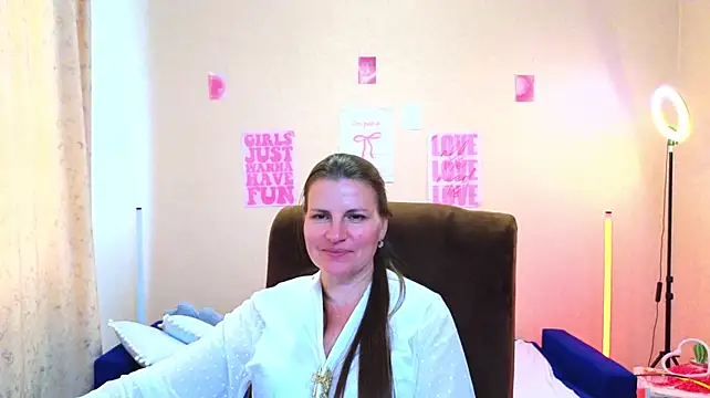 Mirabelle_Velvet's Live XXX Chat