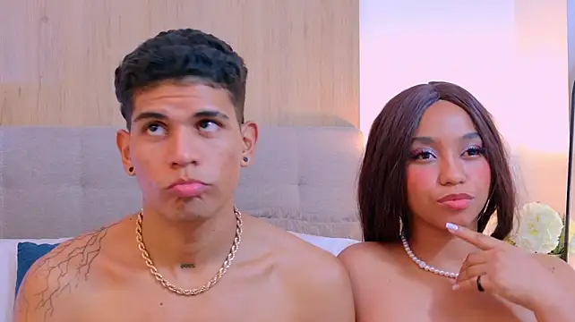 RoseAndDominic Live XXX-Chat