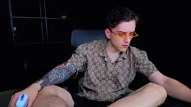 Czat XXX na żywo – FelixStarkk
