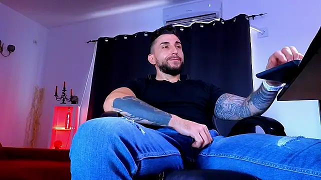Chat XXX ao vivo de MightyAaron66