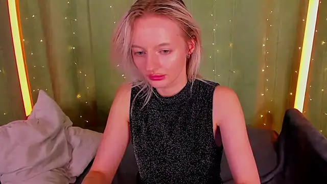 AlessaKissn Live XXX chat