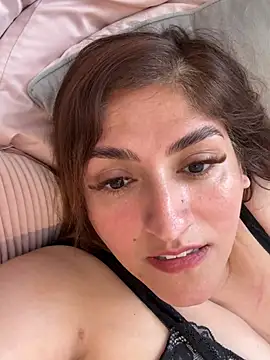 Spicy-Kareena's Live XXX Chat