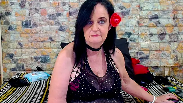 LuciousGrace Chat XXX live