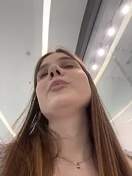 Онлайн чат XXX Lunabelle_