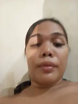yolly_fox Show Webcam