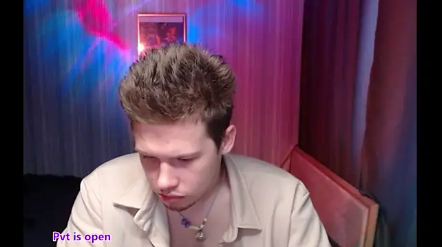 Chat +18 de Sheldon_music ao vivo