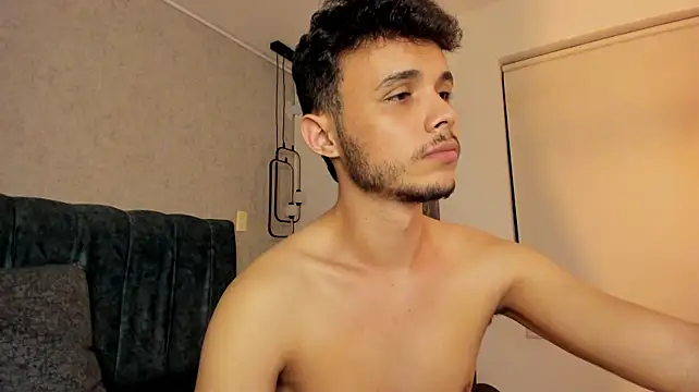 Alhan_Twink live XXX chat