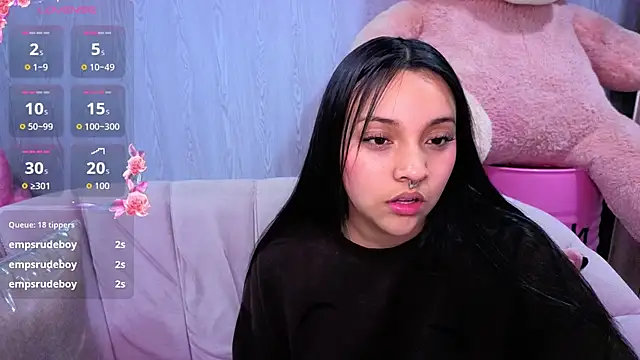 Chat XXX ao vivo de lia_harper_t