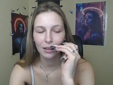 StrangerGi Chat XXX in diretta