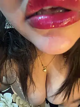 Simiii- – Live XXX-chat