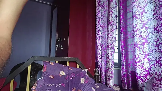 Naughtyk13 라이브 XXX 채팅