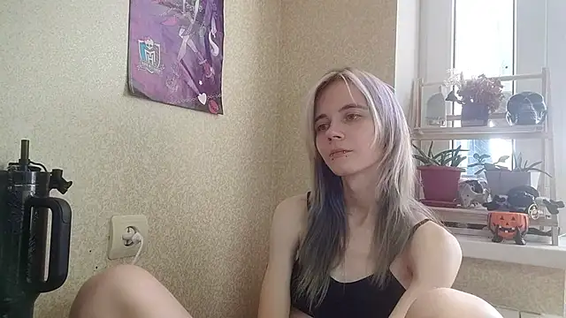 XXX chat uživo modela AdamTarlet
