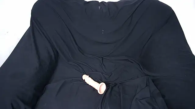 LureLily Chat XXX live