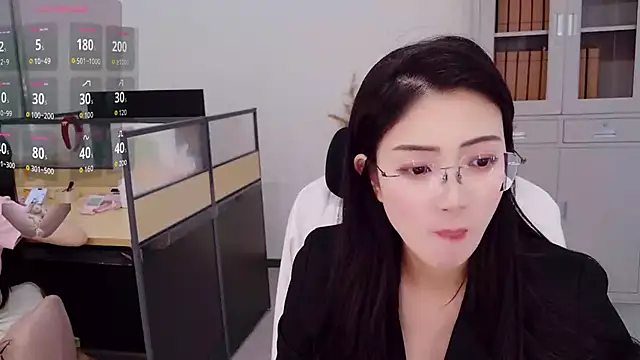 Pertunjukan Kamera Web yangyang-777