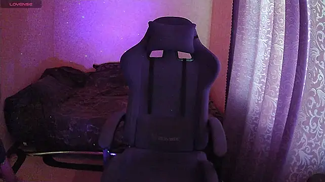 ZXCENSORED- live XXX chat
