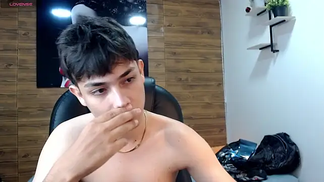 XXX chat uživo modela ivan_cooper