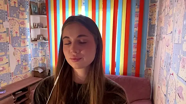 Miss_Blessnyth Live XXX-Chat