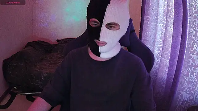 ZXCENSORED- 即時 XXX 聊天