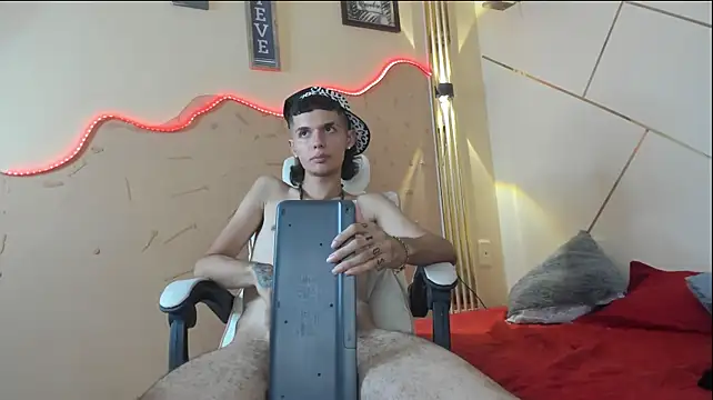 Rick_x_ Live XXX-Chat