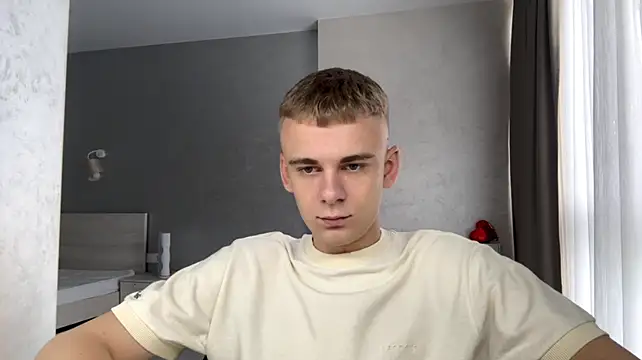 SoloFury Show Webcam