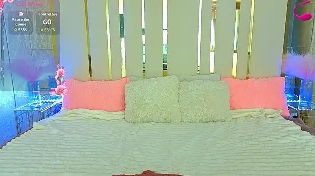 MissRossi XXX чат на живо