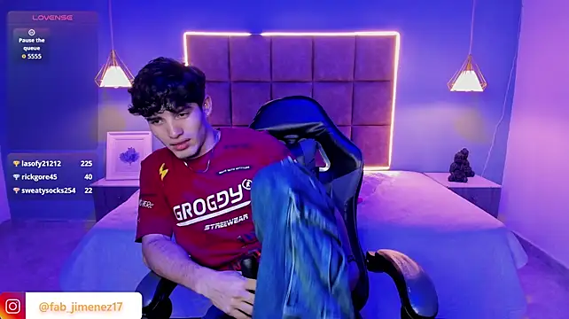 Chat +18 de AlejooTwink ao vivo