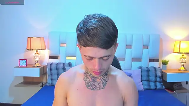 Zeus_damian21 live XXX chat
