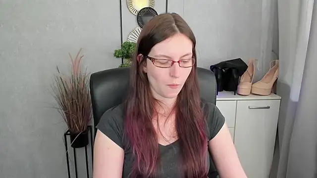 Chat XXX en directo de emmaxDelight